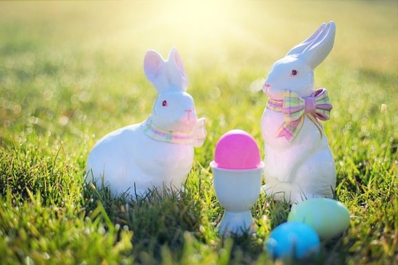 Use bunny and egg type photos in your Easter outreach.